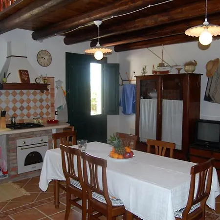 Rustic A Few Minutes From The Sea Holiday home Calasetta