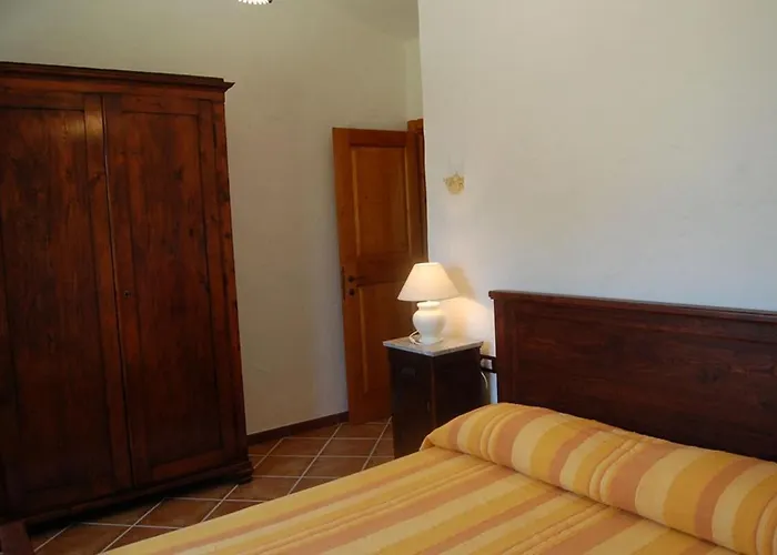 Rustico In Campagna A Pochi Minuti Dal Mare Tatil Evi